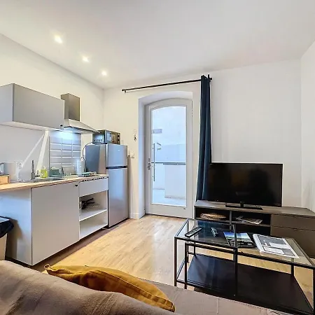 Cosy Pres De La Gare - 4 Pers - Nr1 * Clermont-Ferrand